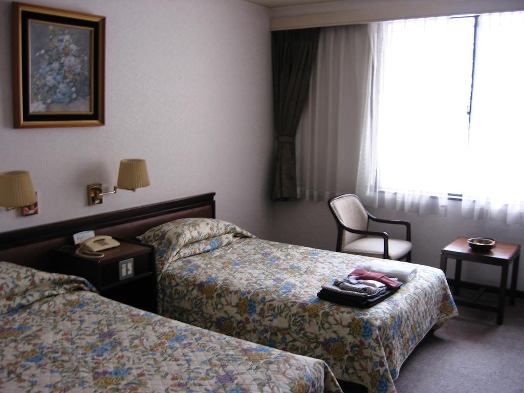 Hotel Kasenkyo Izutsuya Shin'onsen Esterno foto